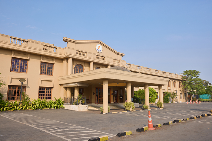 The Club Mumbai